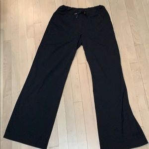 EUC LULULEMON STILL PANT - Black!